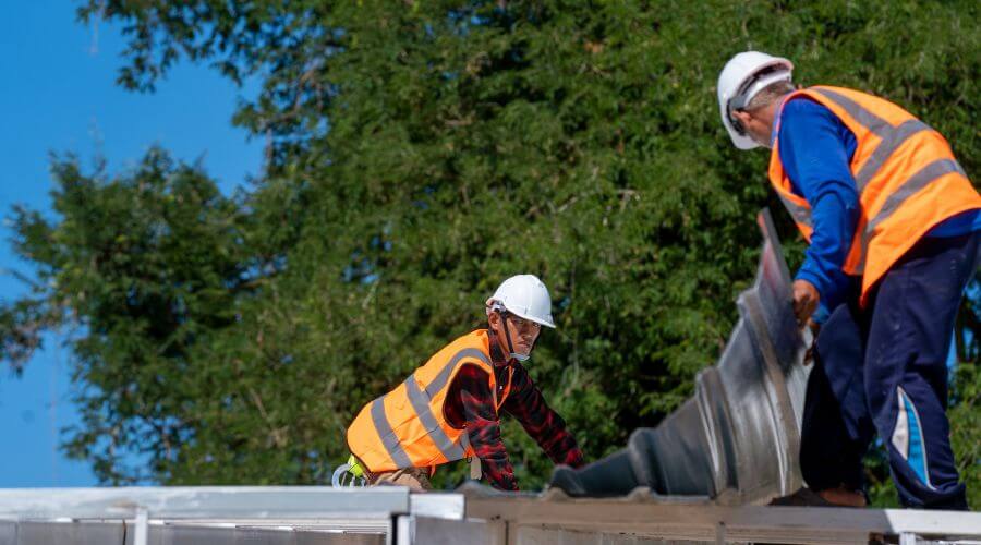 Expert top industrial roofings services in Couderay, WI